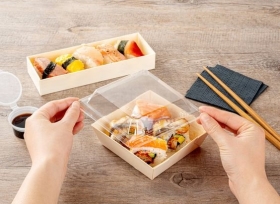 Tối ưu chi phí khi sử dụng hộp giấy đựng sushi cho nhà hàng